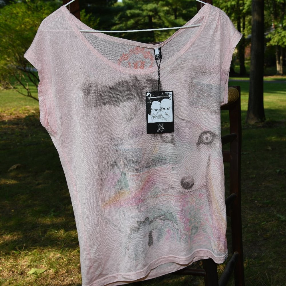 Insight Wolf Whisperer Off the Shoulder Tee Pink
